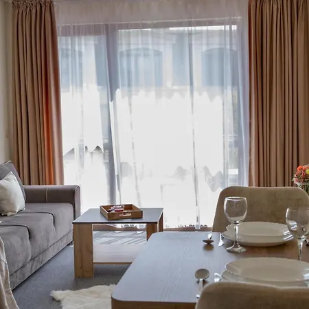 One-bedroom Premium Διαμέρισμα *